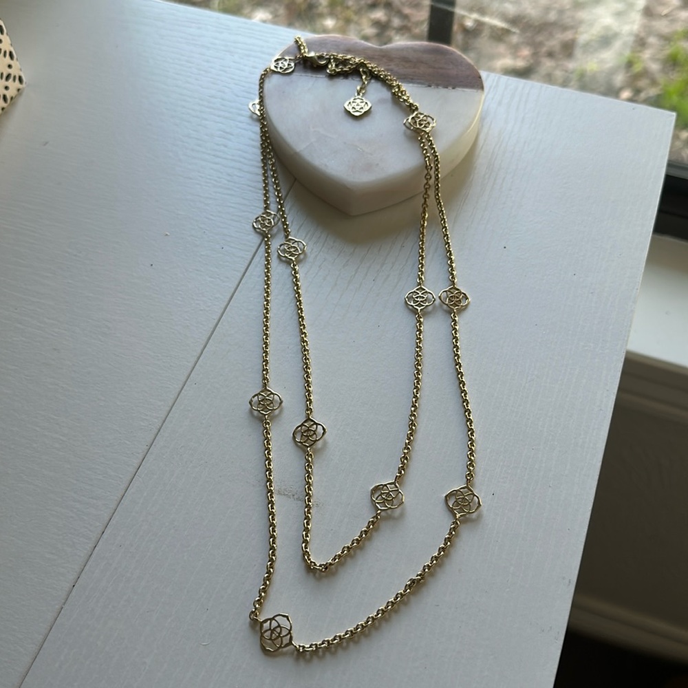 Kendra Scott Logo long necklace
